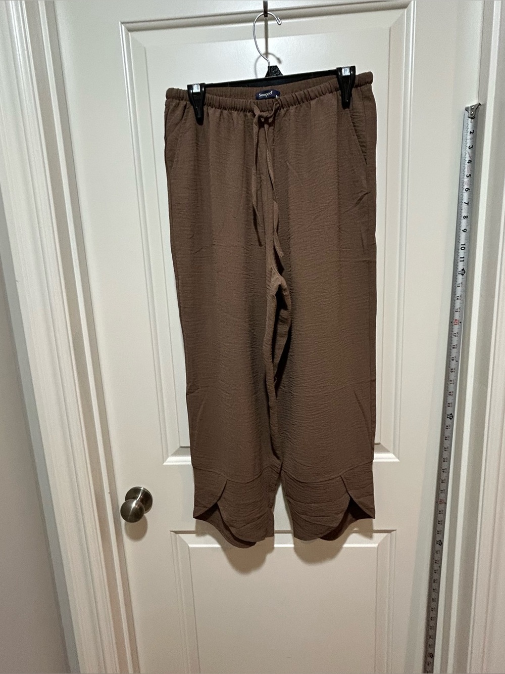 Sampeel brand women’s size M 8/10 Brown Casual elastic waist Drawstring Pants